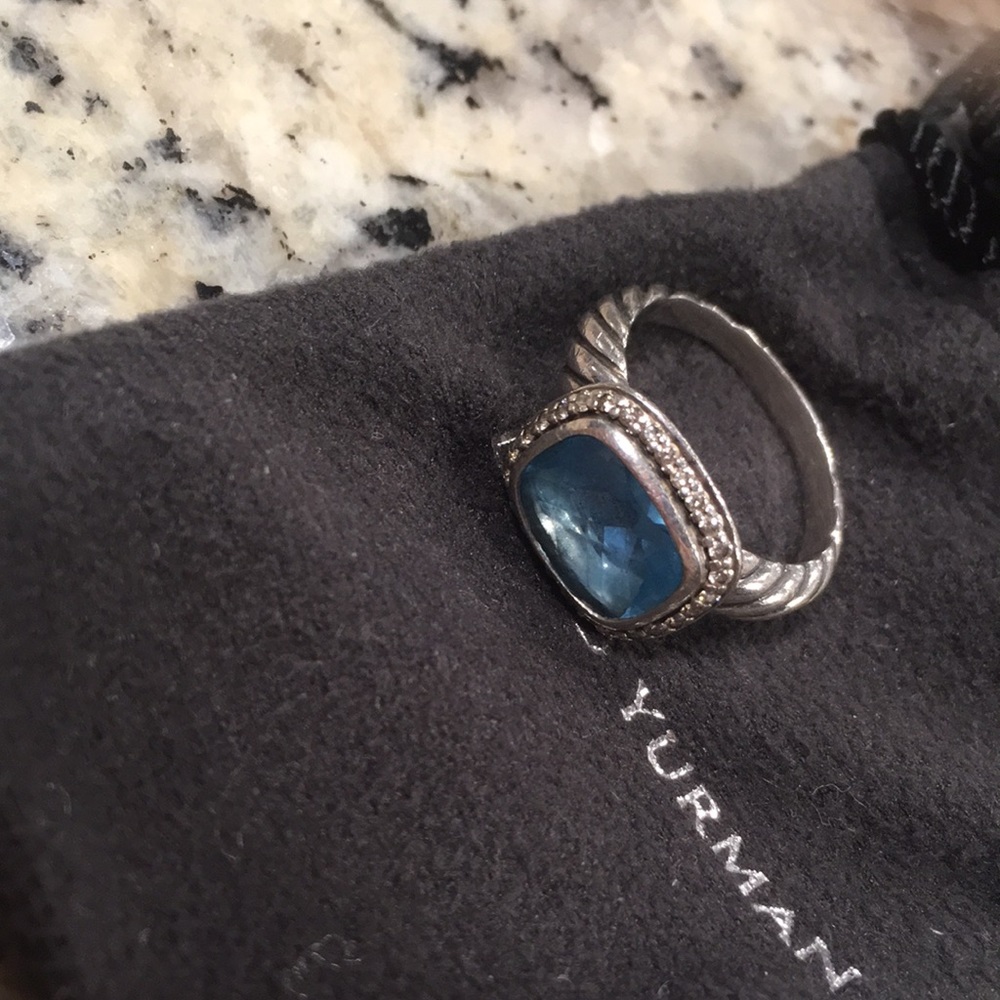 Gorgeous Authentic David Yurman ring - Picture 2 of 4